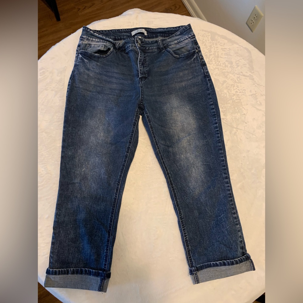 Harmony & Havoc cropped denim jeans